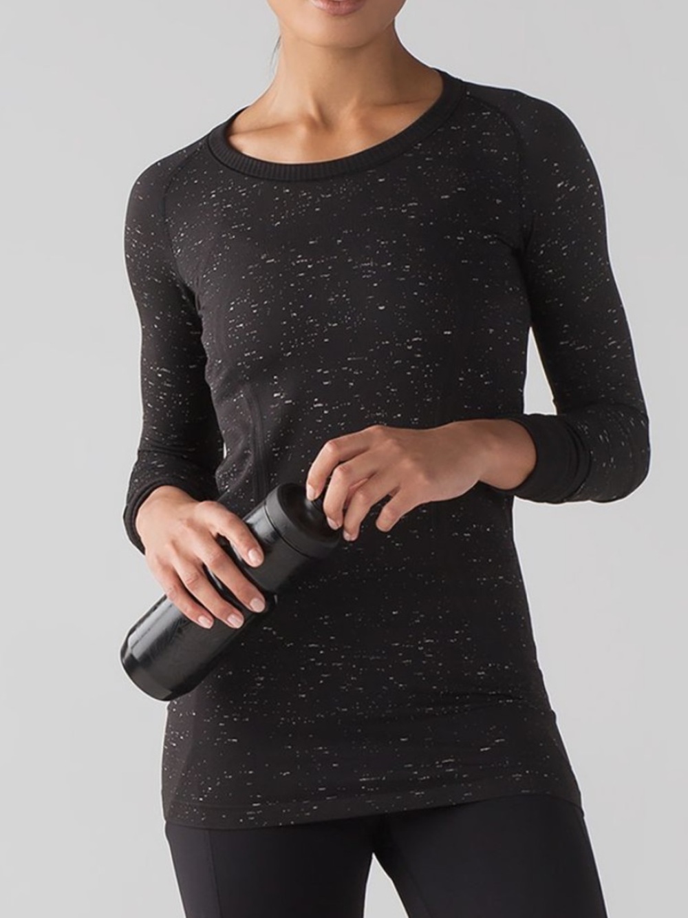 $78 Lululemon Swiftly Tech Long Sleeve Crew
Black / White
